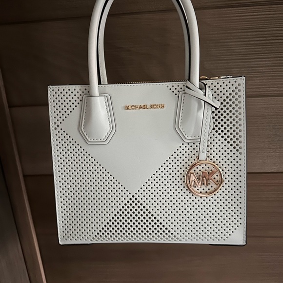 Michael Kors White Women's Bag - Picture 1 of 5